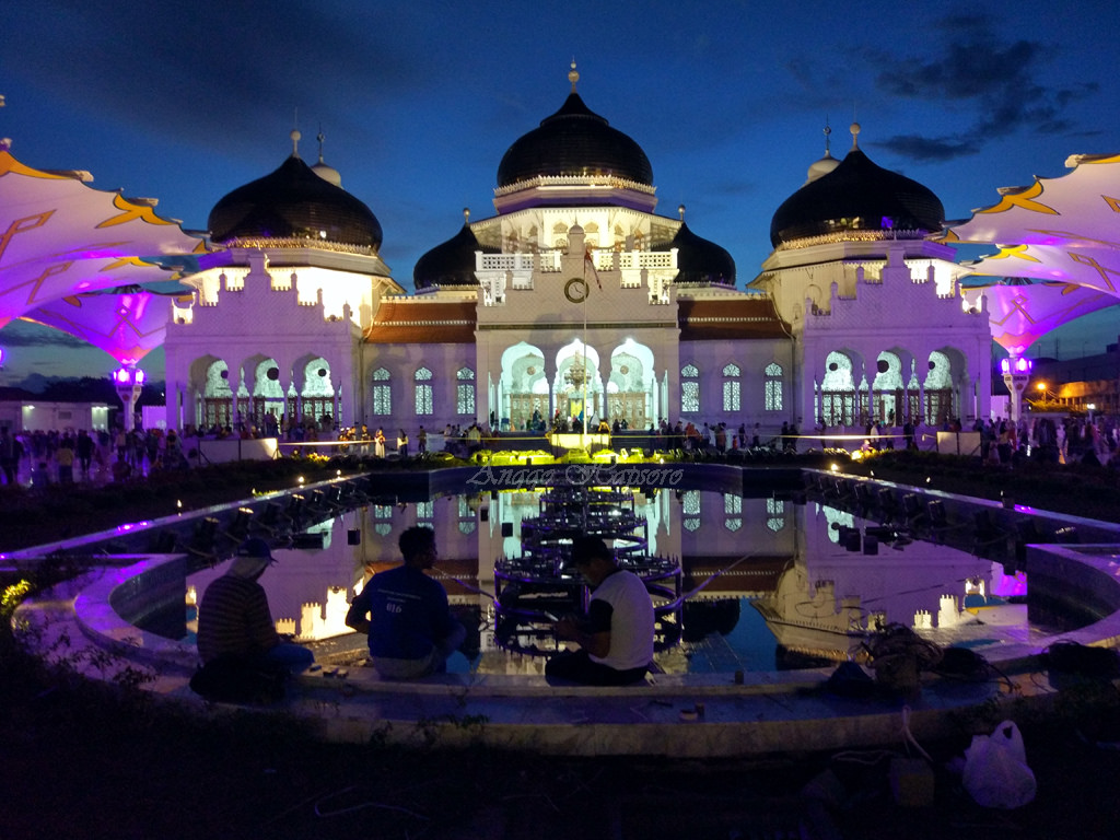 Wallpaper Masjid Raya Baiturrahman Aceh - Nusagates