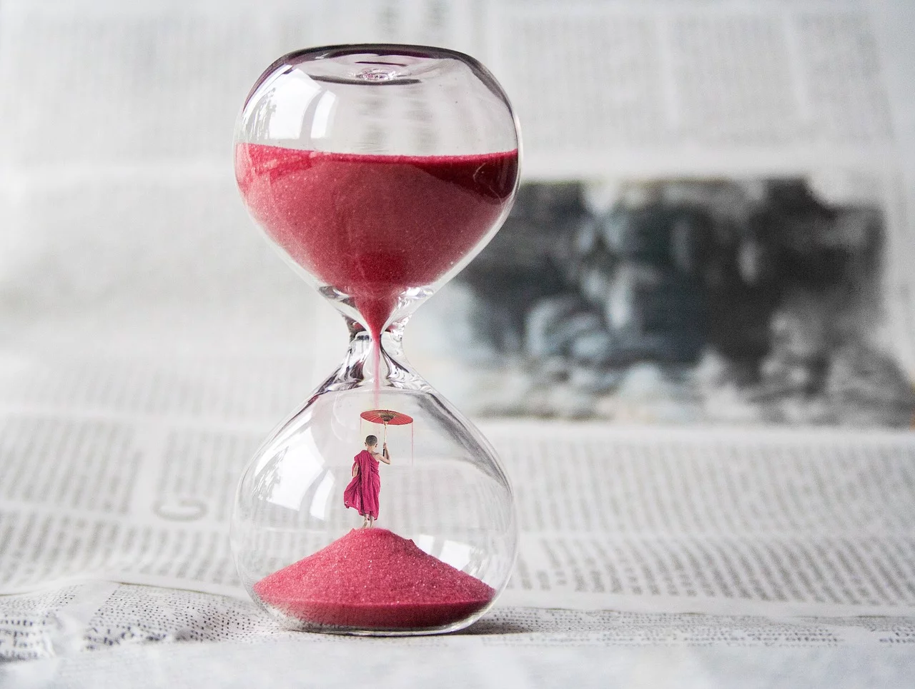 hourglass-1875812_1280.webp