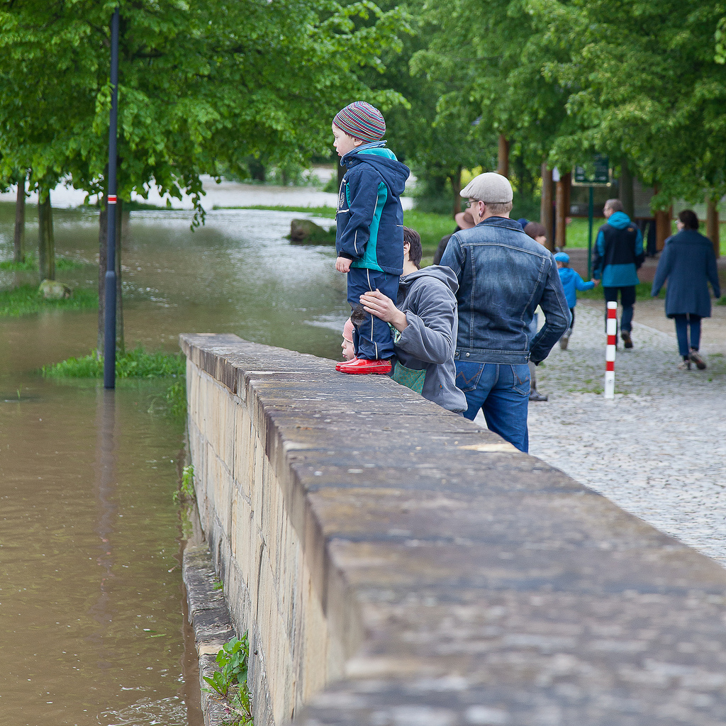 8916315548-creuzburg-im-wasser (FILEminimizer).jpg