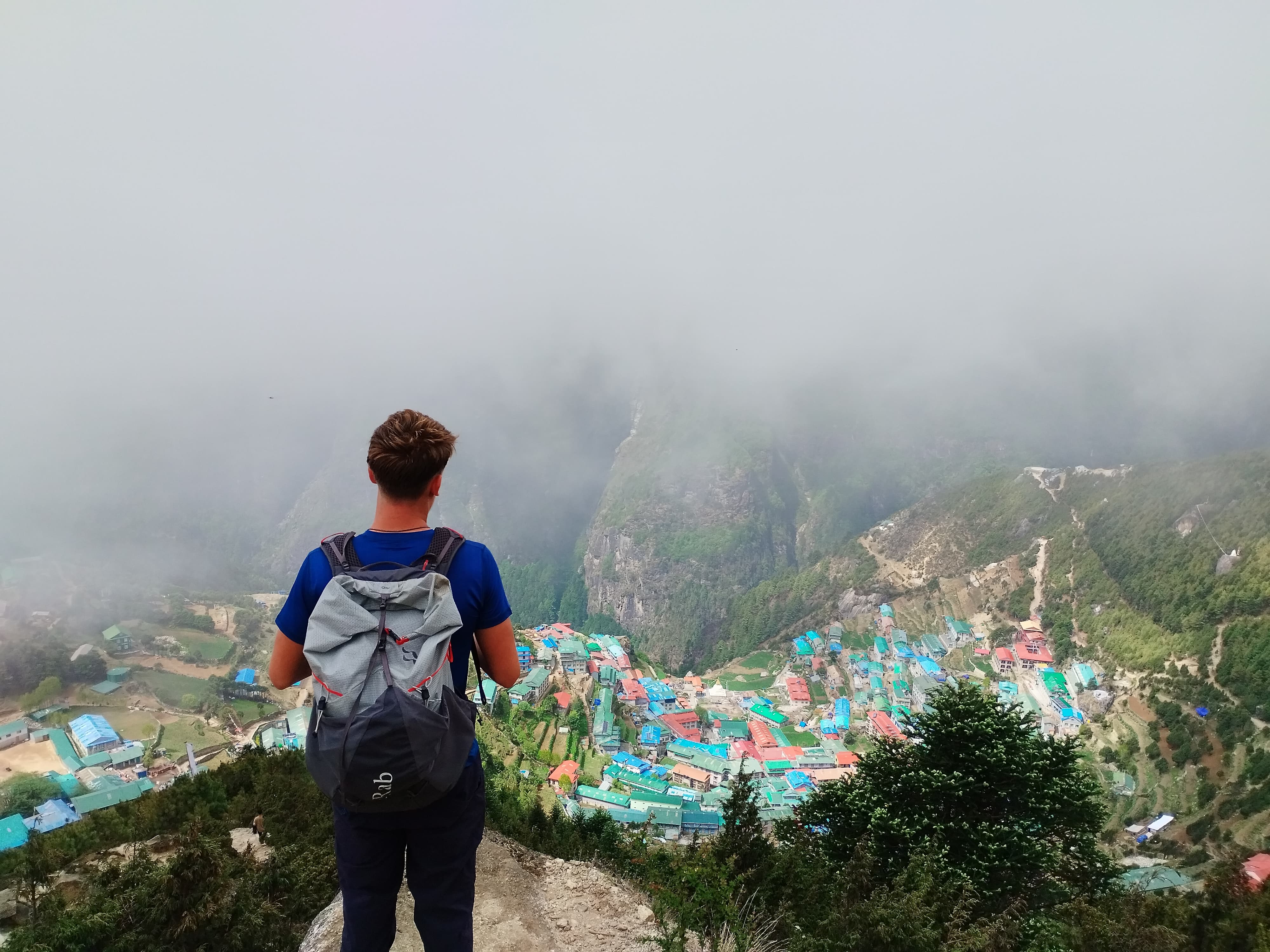 guide and porter for nepal.jpeg
