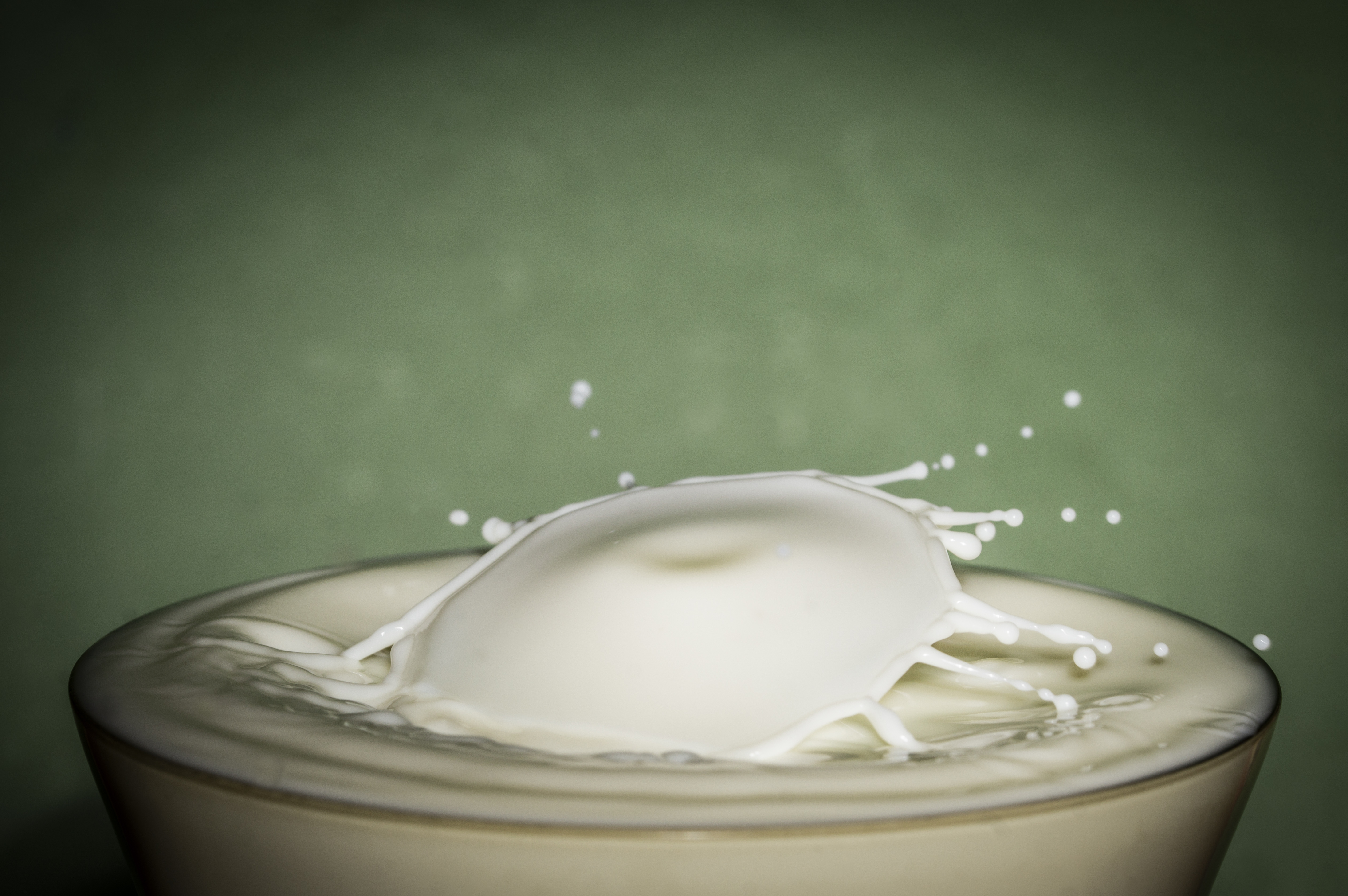 glas of milk.jpg