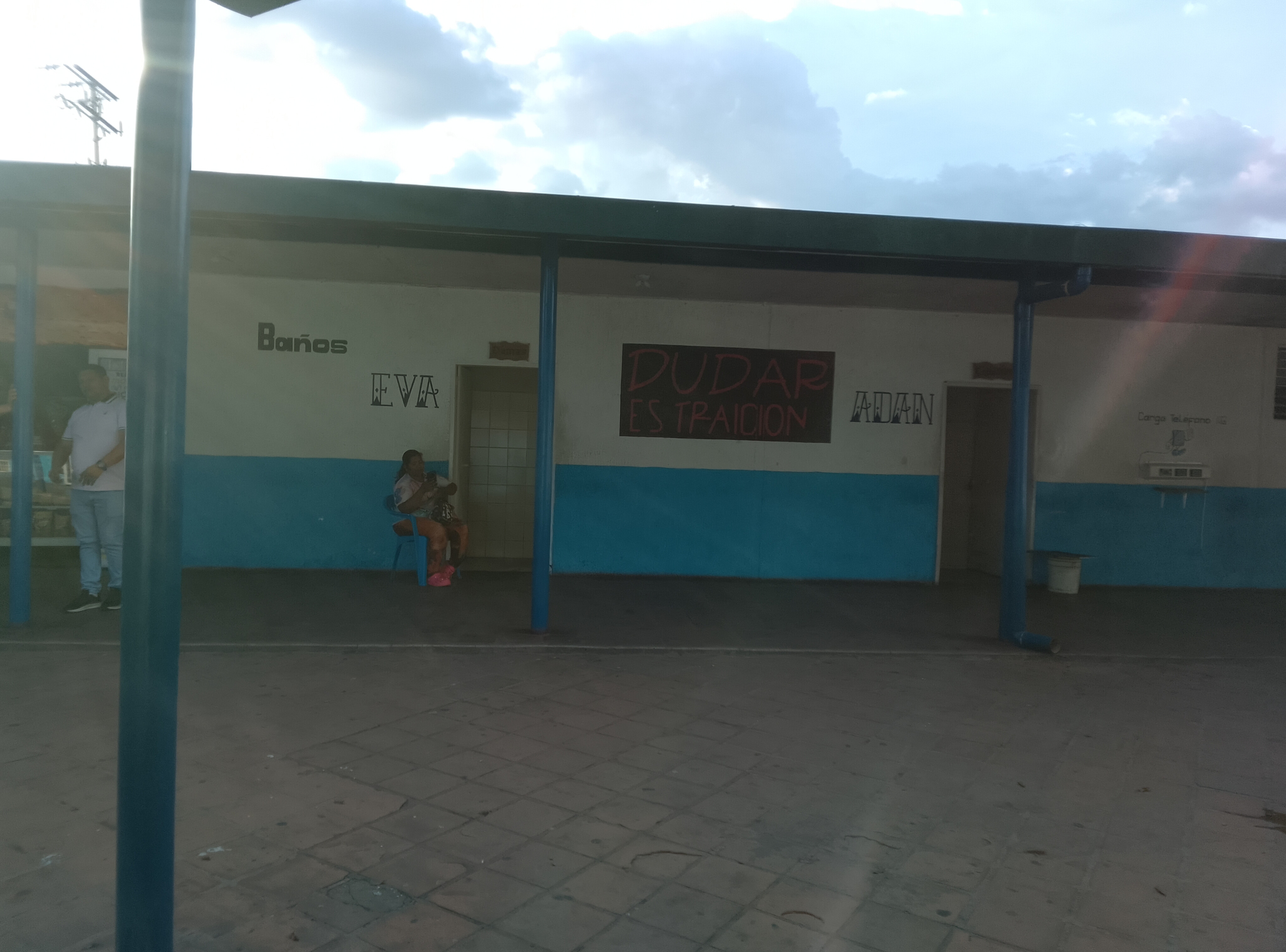 241673.jpg