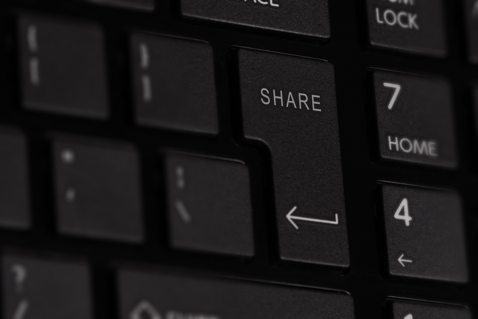 computer-keyboard-technology-number-social-internet-945212-pxhere.com.jpg