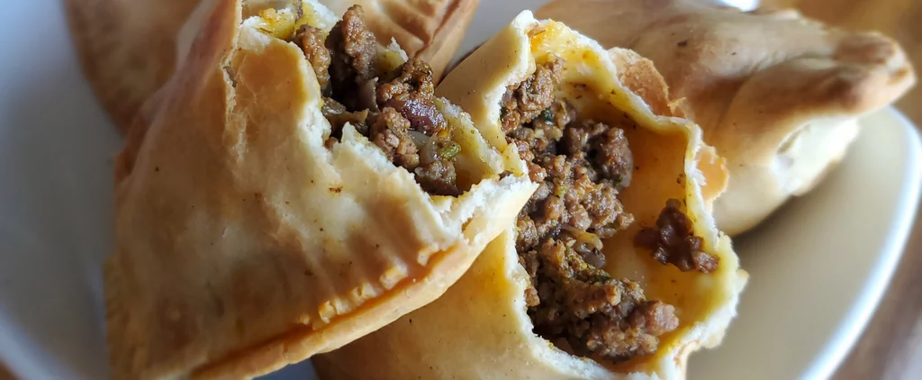 how-to-make-puerto-rican-empanadas-in-air-fryer.webp