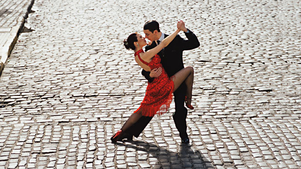 san-telmo-argentina-tango.jpg