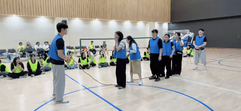 KakaoTalk_20260907_153044309-ezgif.com-video-to-gif-converter.gif