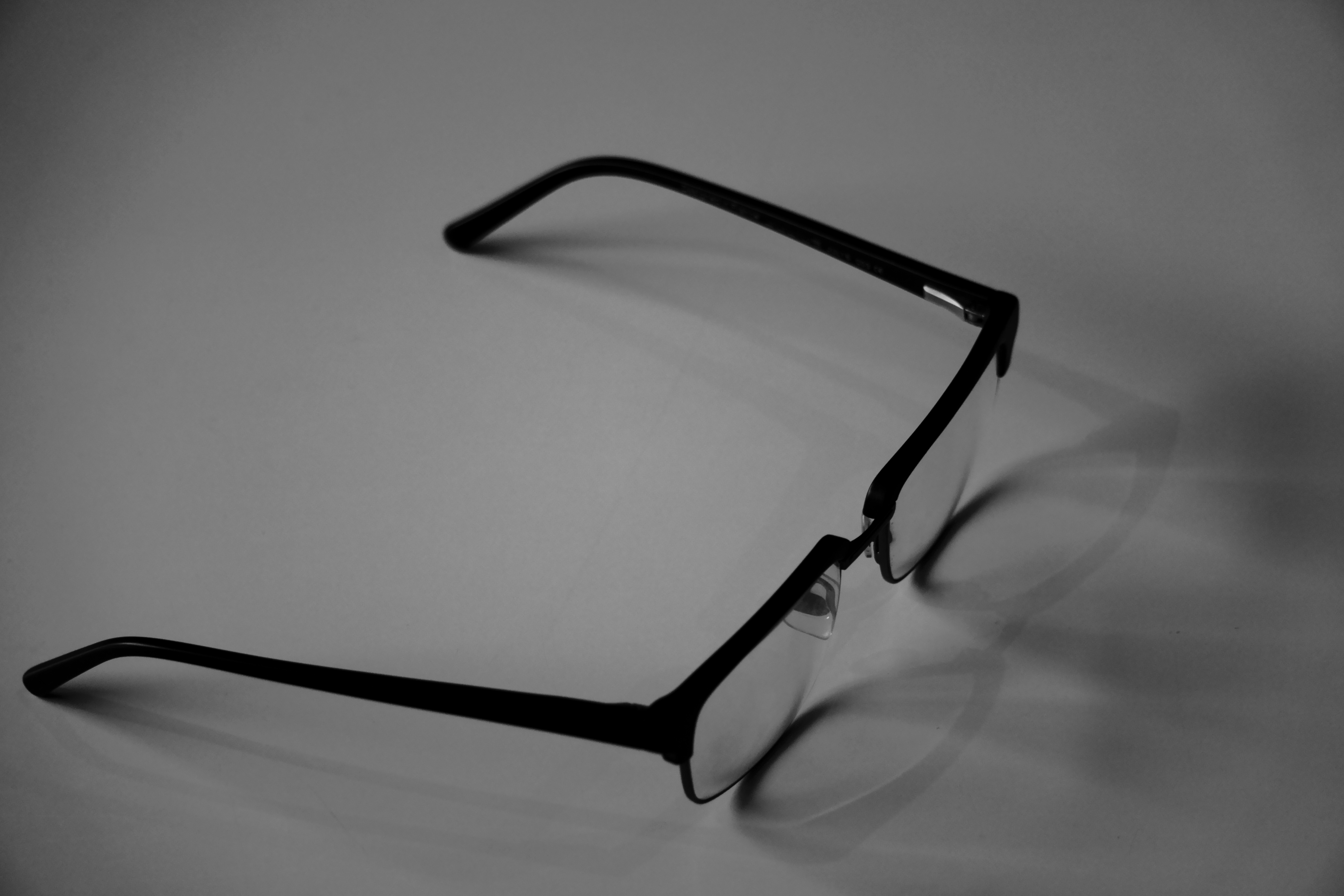 janvanbizar-eyeglasses-7074368.jpg