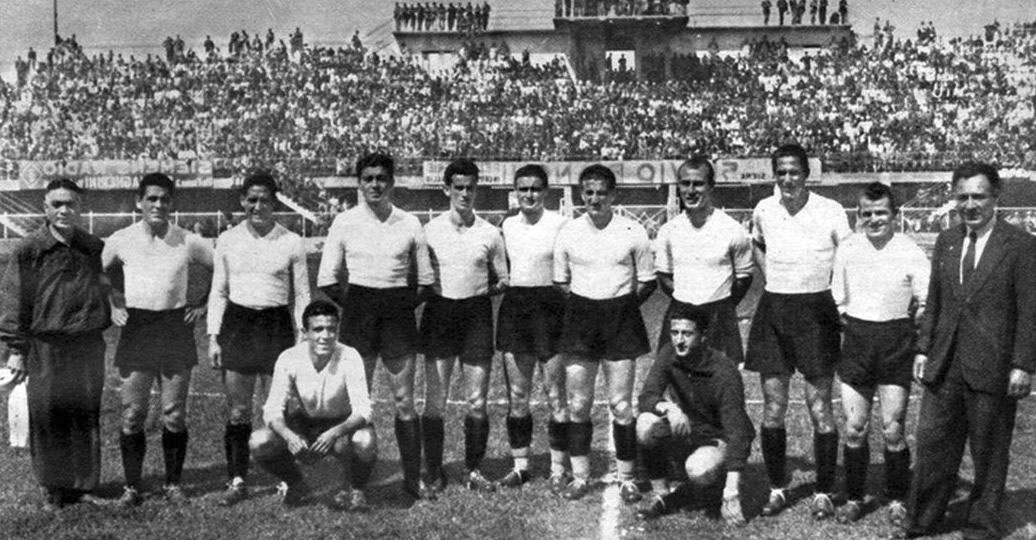 Unione_Sportiva_Livorno_1942-1943.jpg