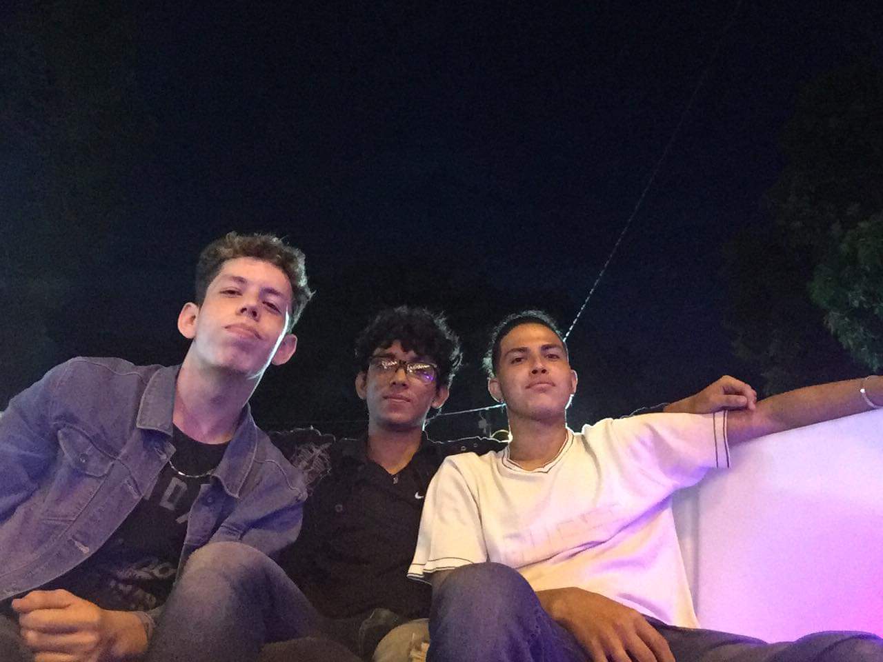 received_247916440631296.jpeg