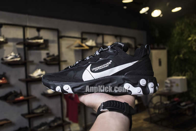 undercover-nike-epic-react-element-87-black-white-(1).jpg