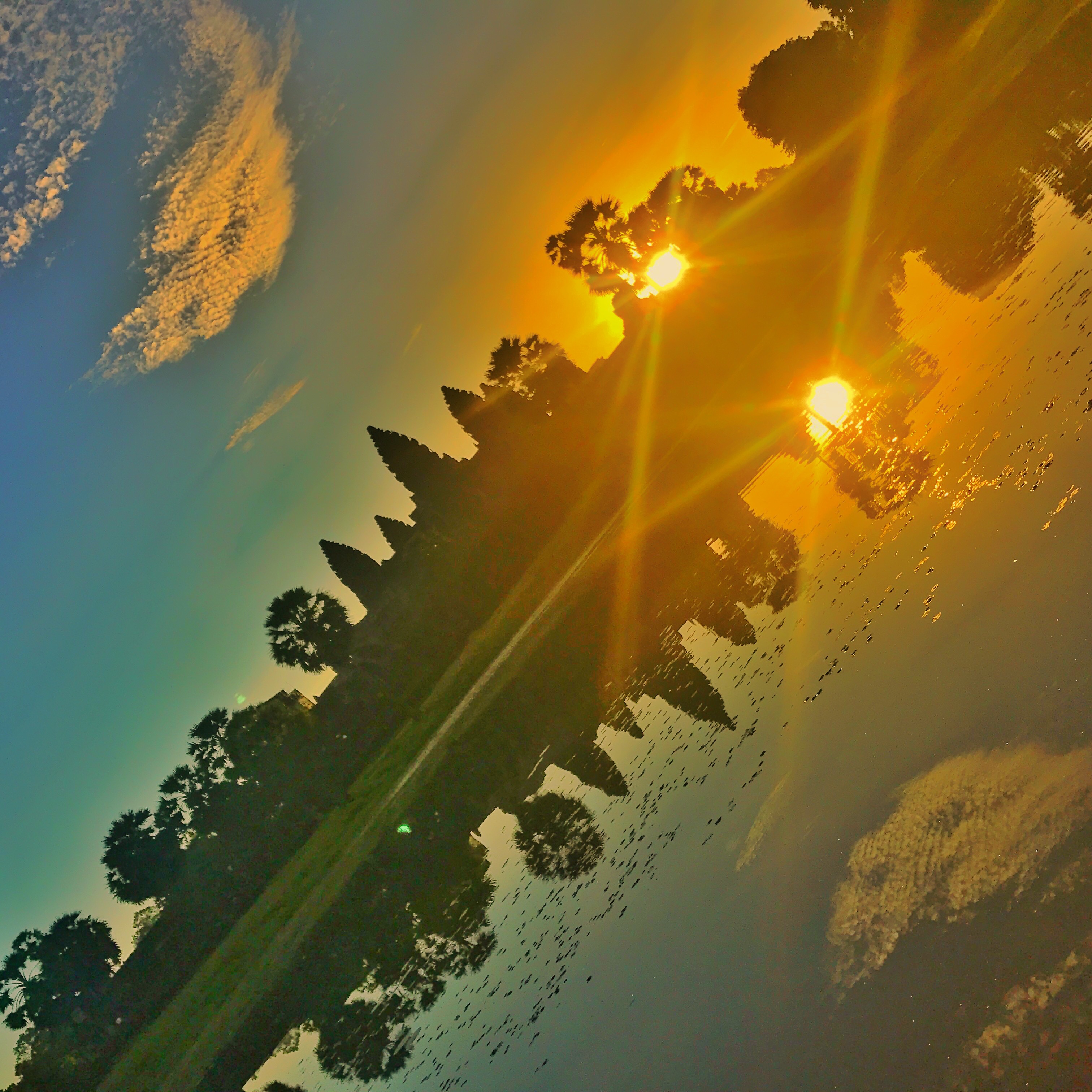 SunriseAngkor (2).JPG