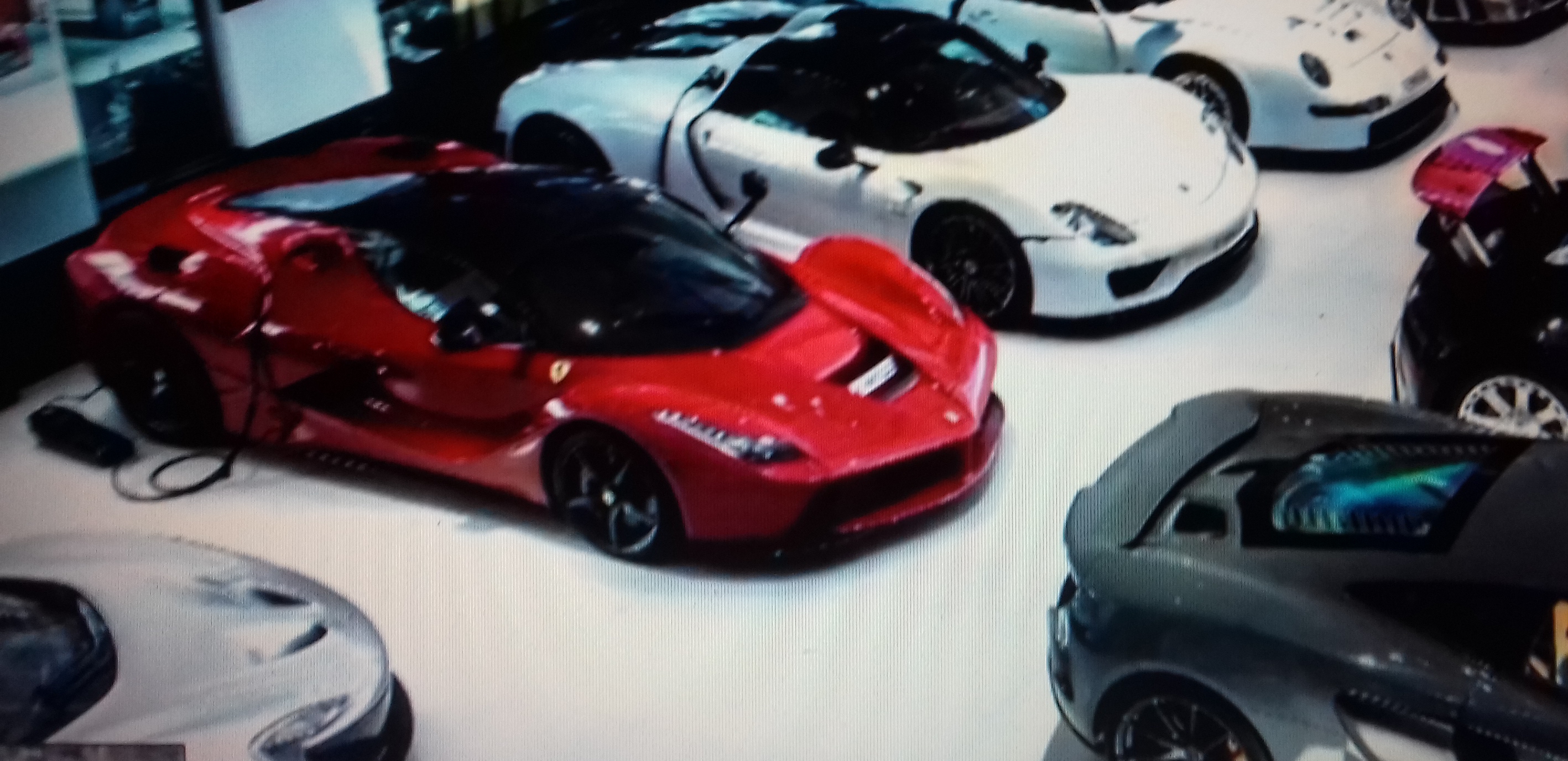 car1.jpg