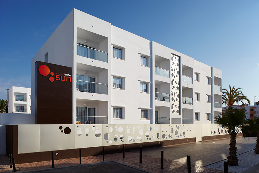 Sun Apartments 028.jpg