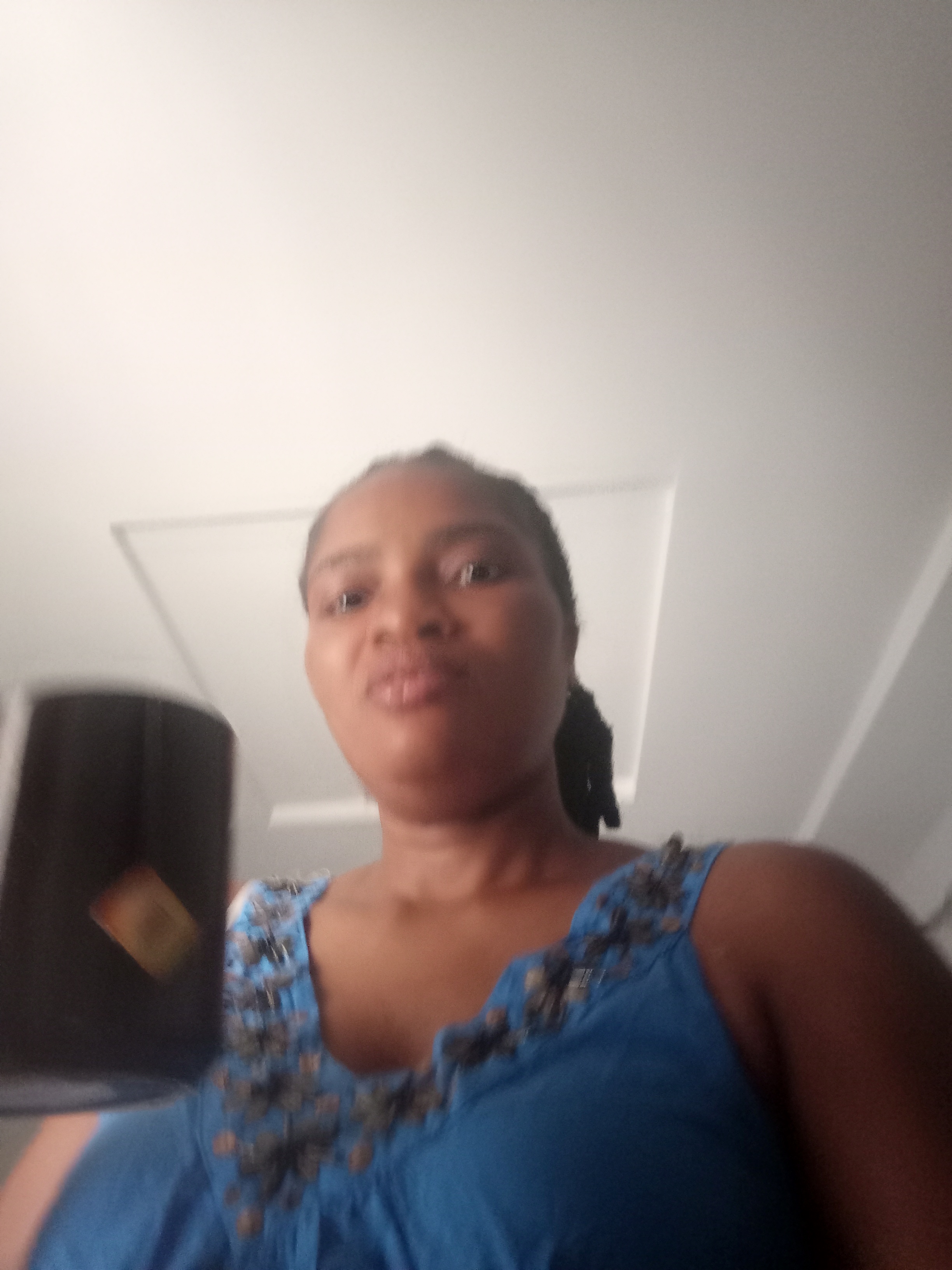 1000765968.jpg