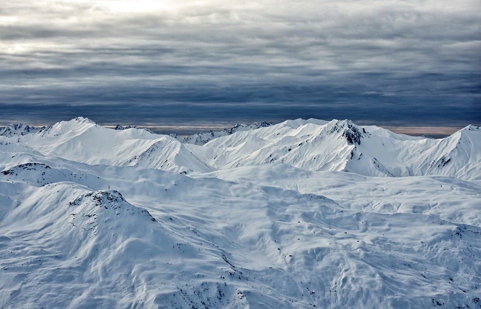 mountains-863700_960_720.jpg