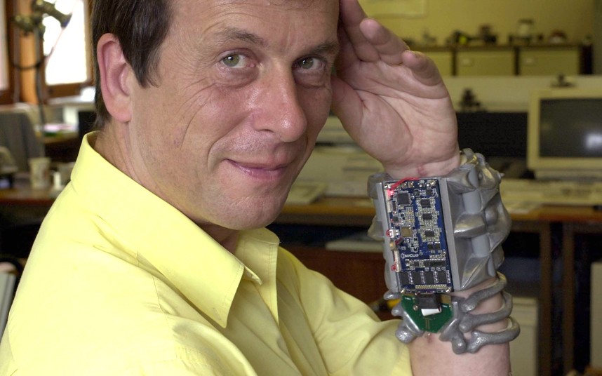 Kevin-Warwick_2936650k.jpg