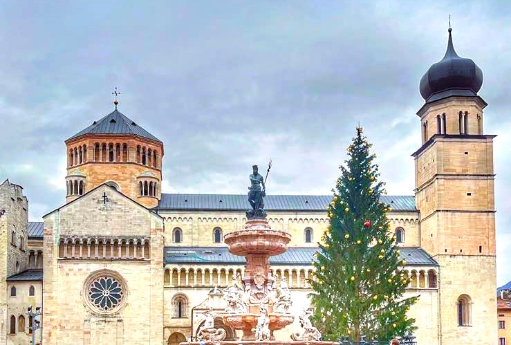 Cattedrale di San Vigilio.jpg