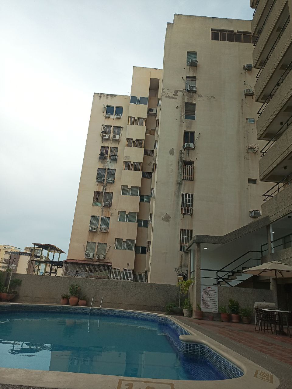 Piscina del Hotel Carribean Inn.jpg