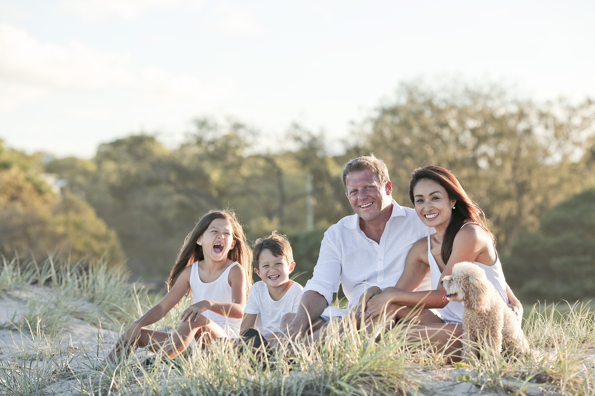 family-6475821_1920.jpg
