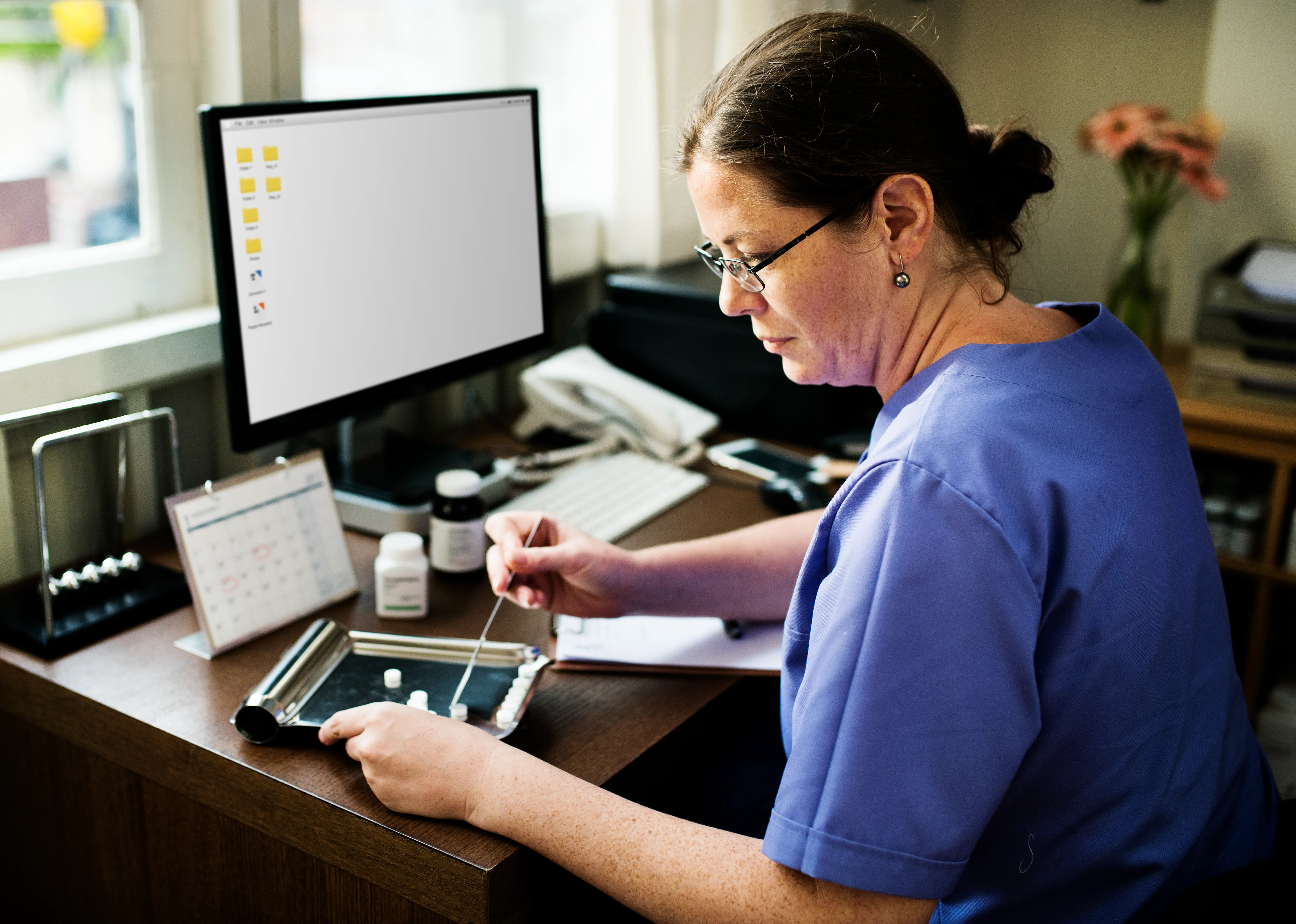 banner_ How Drug APIs can Improve Clinical Decision Support.webp