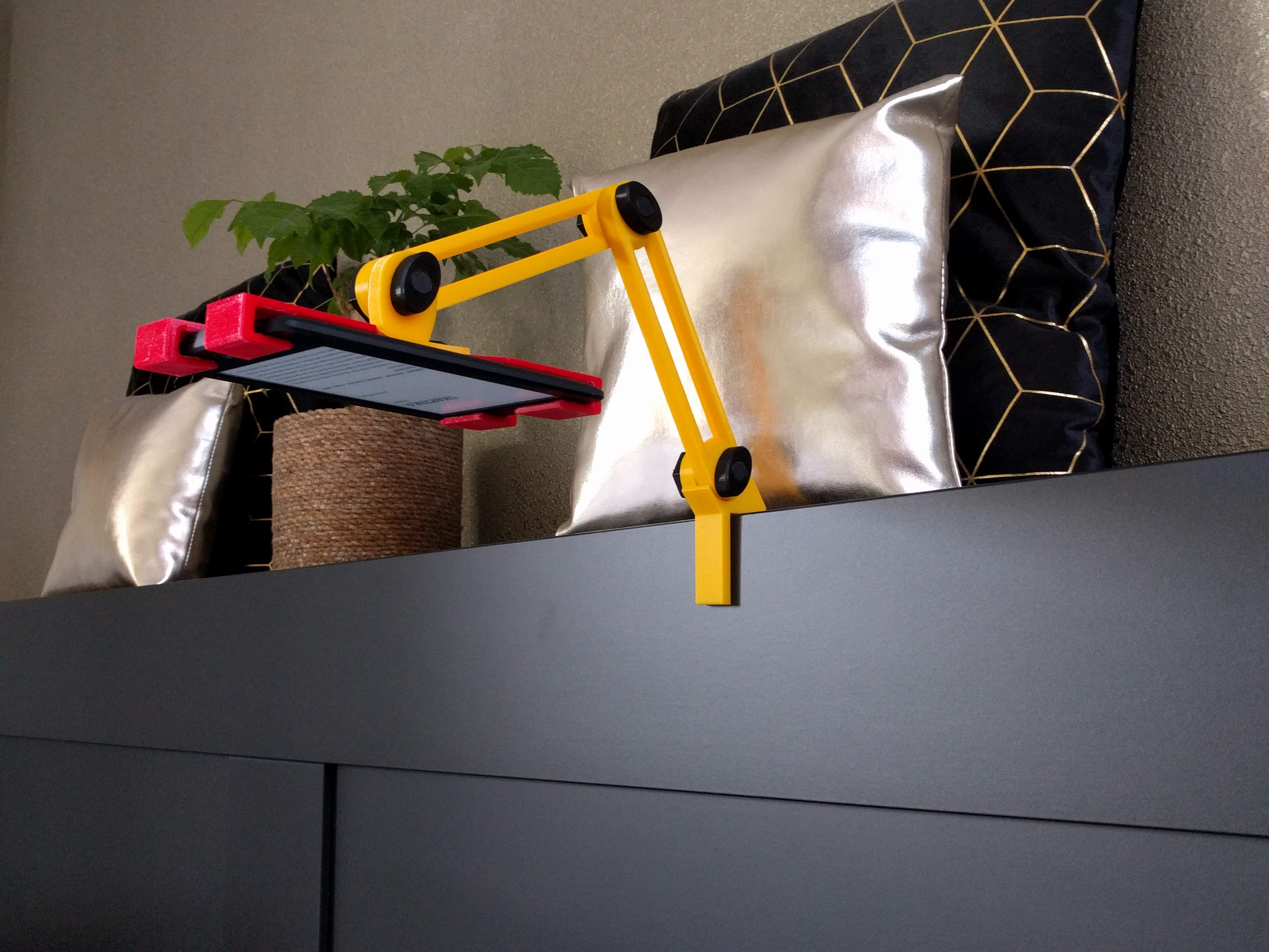 Kindle Holder Nextin3D 1.jpg