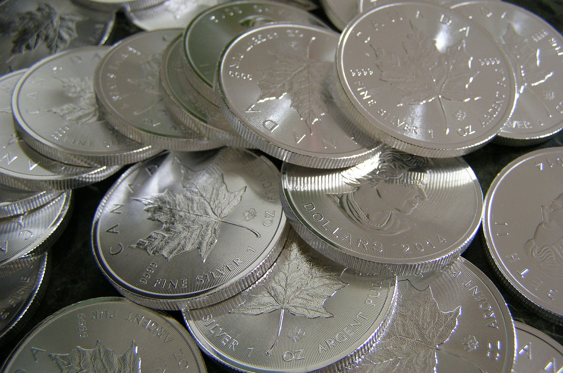 075 silver-Pixabay1.jpg