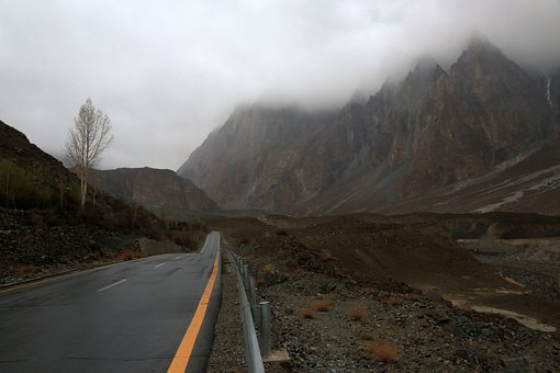 road-7063151__340 (1).jpg