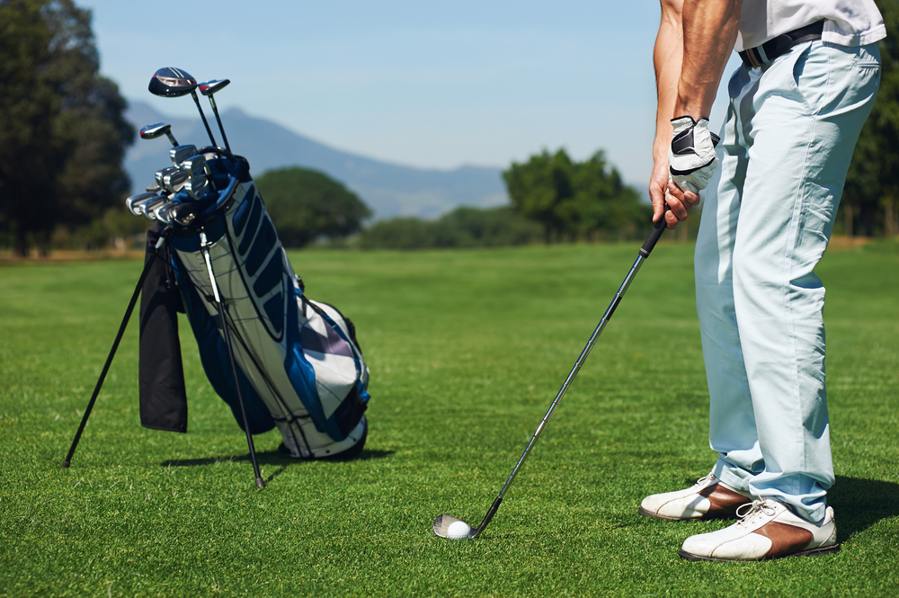 types-of-golf-bag-stand.jpg