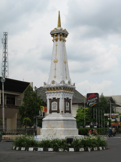 tugu-jogja.jpg