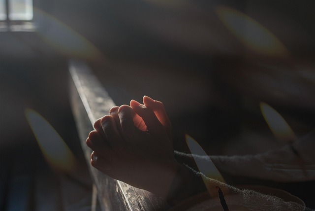 prayer-6764197_640.jpg