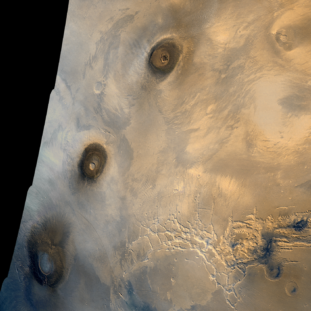 Eastern_Tharsis_and_Noctis_Labyrinthus.png