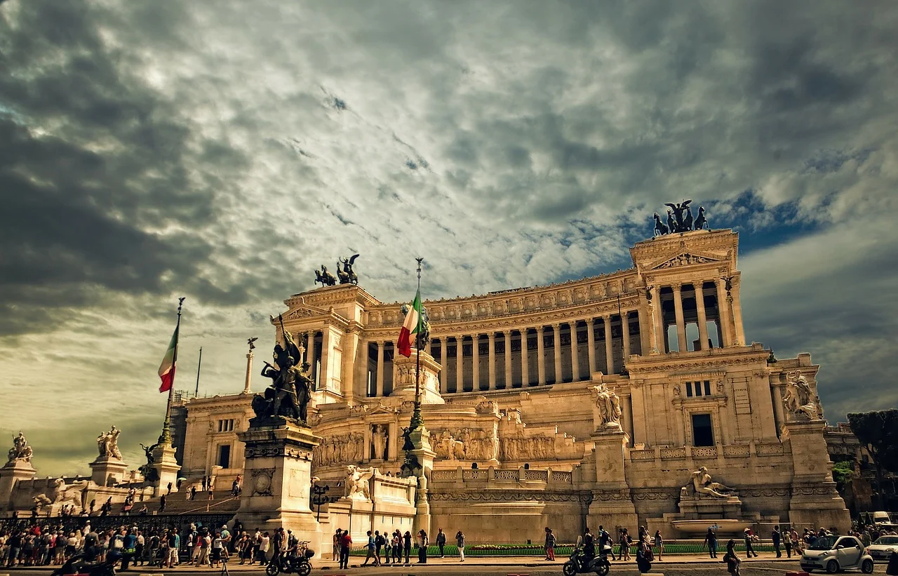 vittorio-emanuele-monument-298412_1280.webp