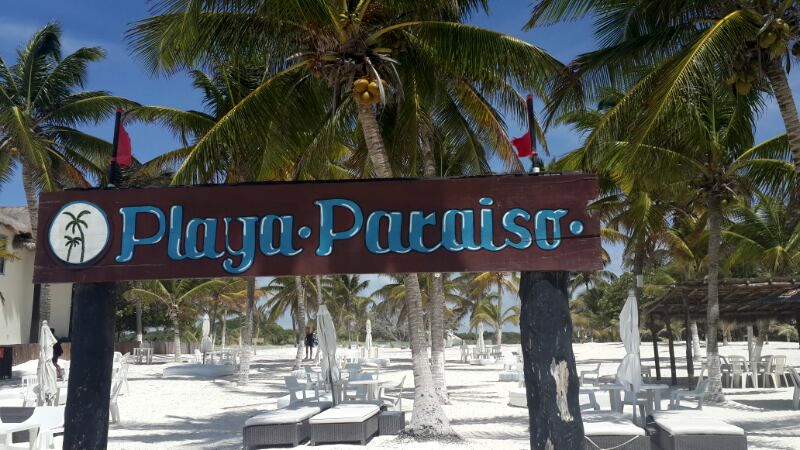 Playa Paraiso1.png