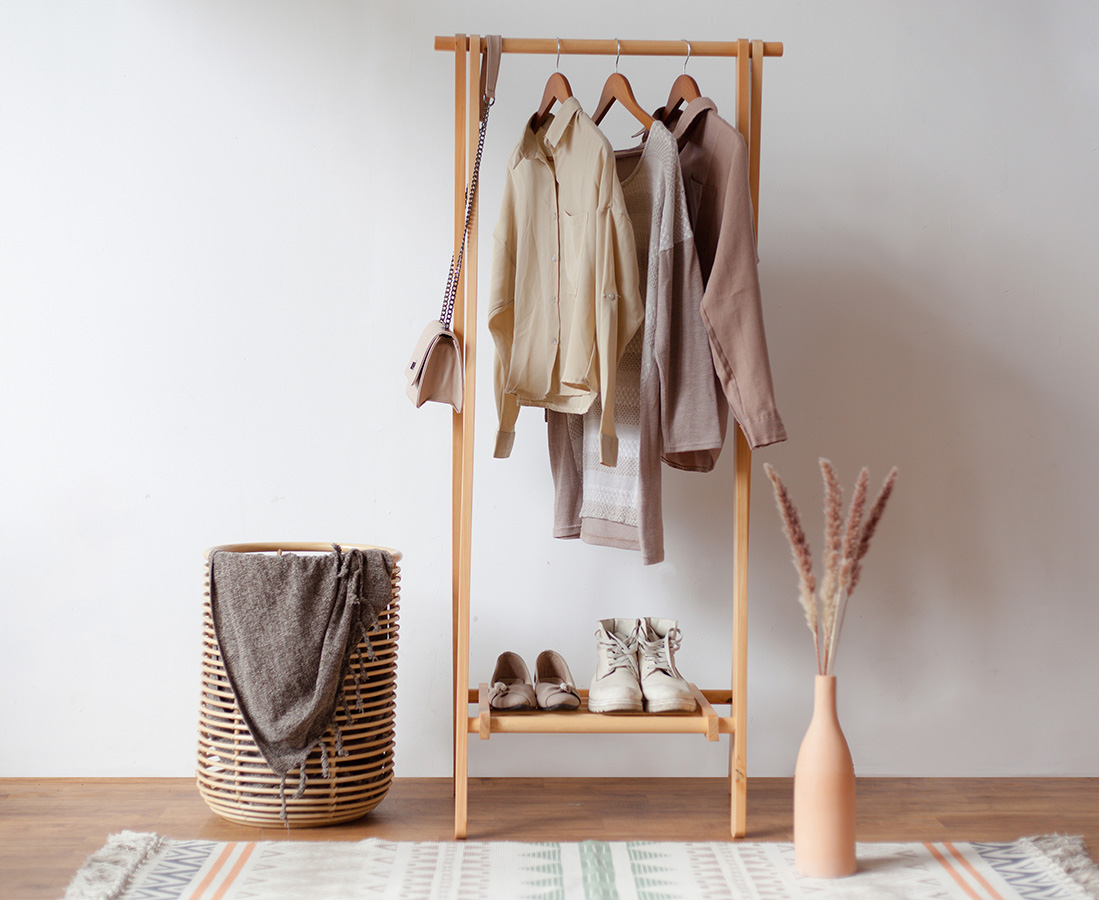 furniture-gantungan-baju.jpg