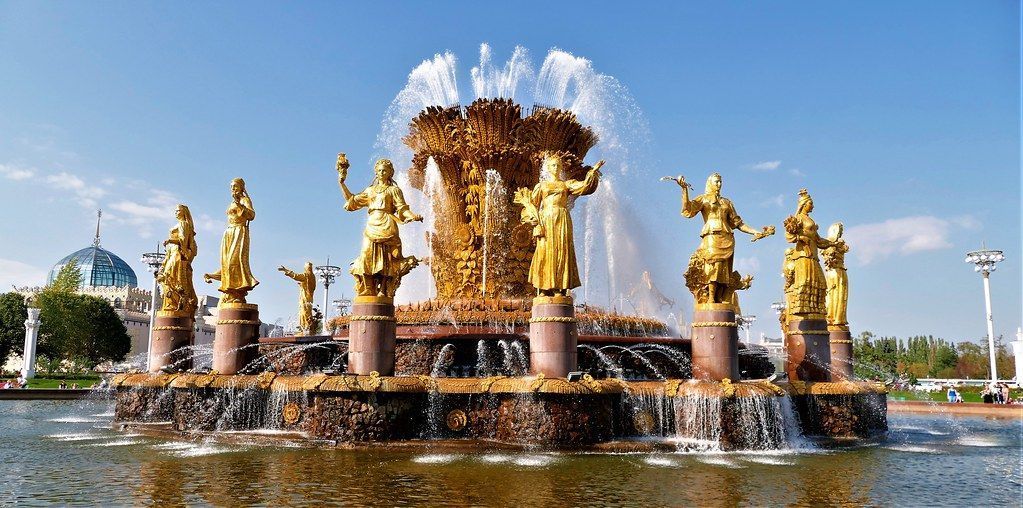 Fuentes-en-Moscu.jpg