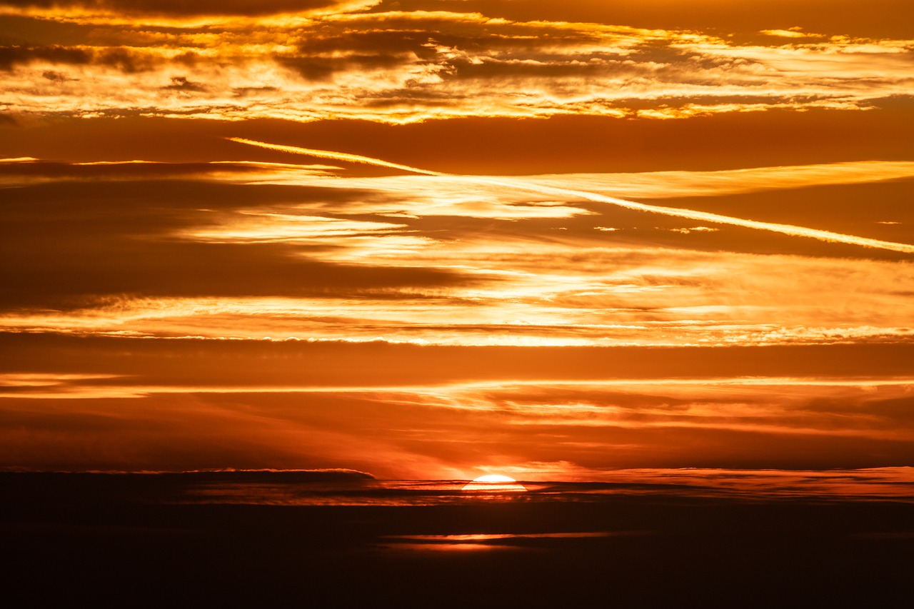 setting-sun-3687200_1280.jpg