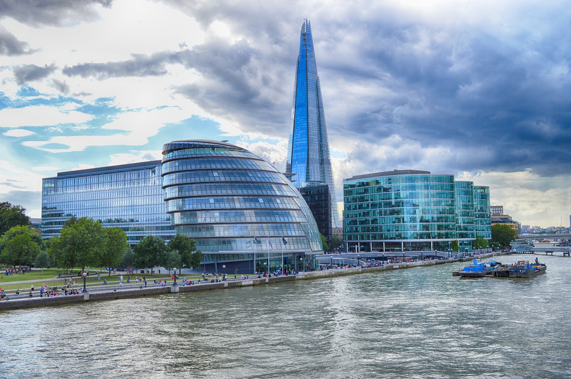shard-g356383799_1920.jpg