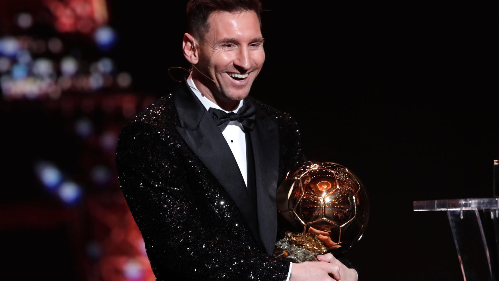 skynews-lionel-messi-ballon-d-or_5599987.jpg