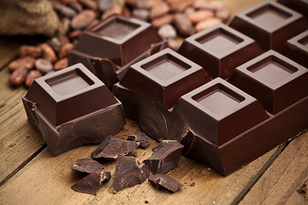 dark-chocolate-bar-on-rustic-wood-table.jpg
