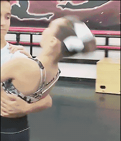 cbfcee18gy1fy3ta3jekpg206t07ykjl.gif