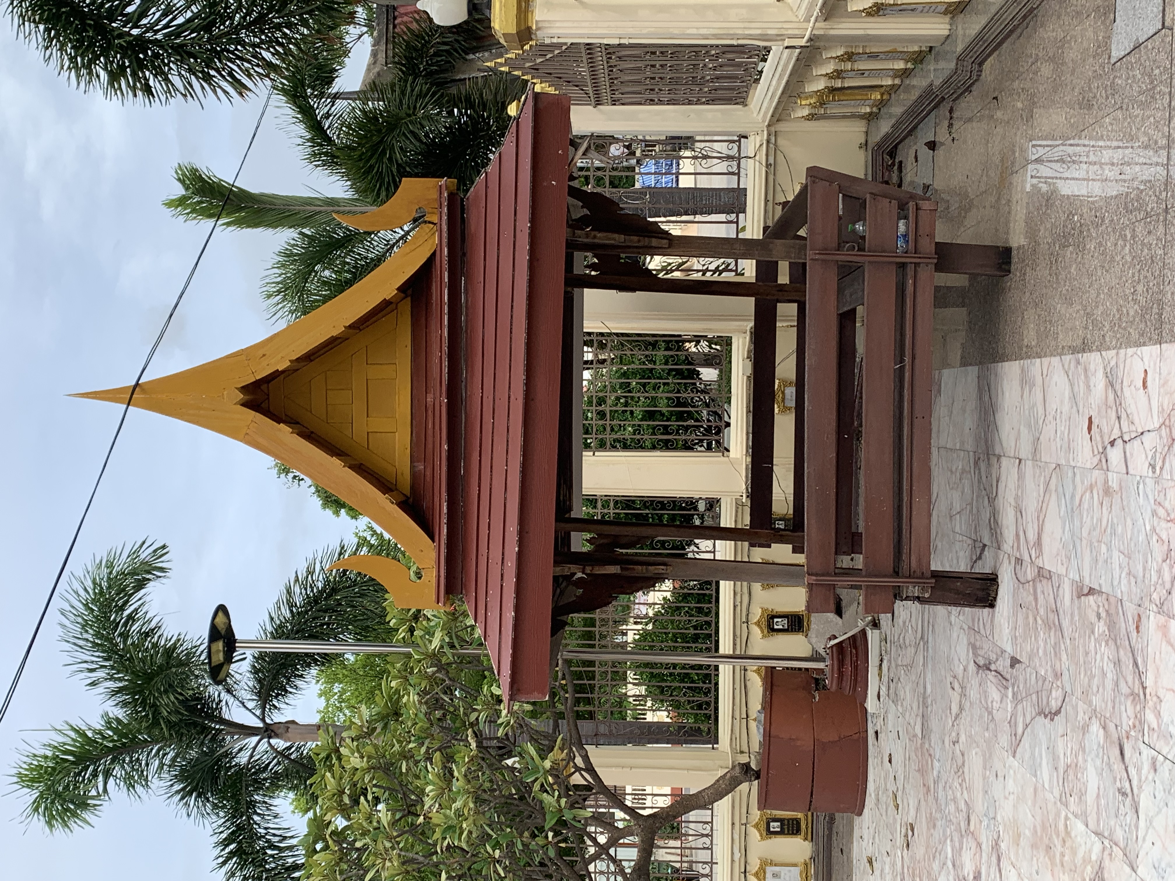 Wat Rat Burana36.jpg