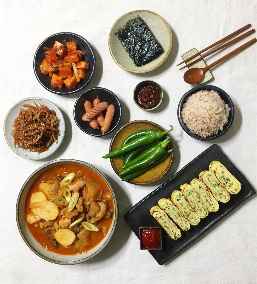 돼지고기감자김치찌개와계란말이-3.jpg