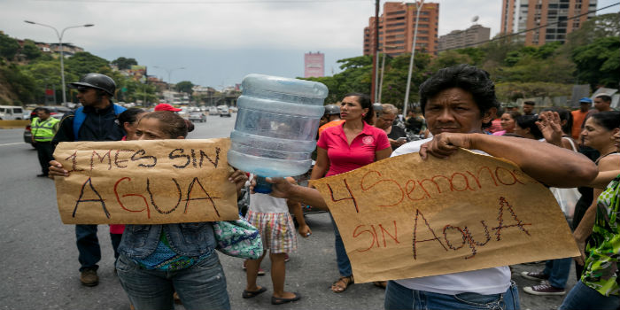 Protestas-Venezuela-por-falta-de-agua.jpg
