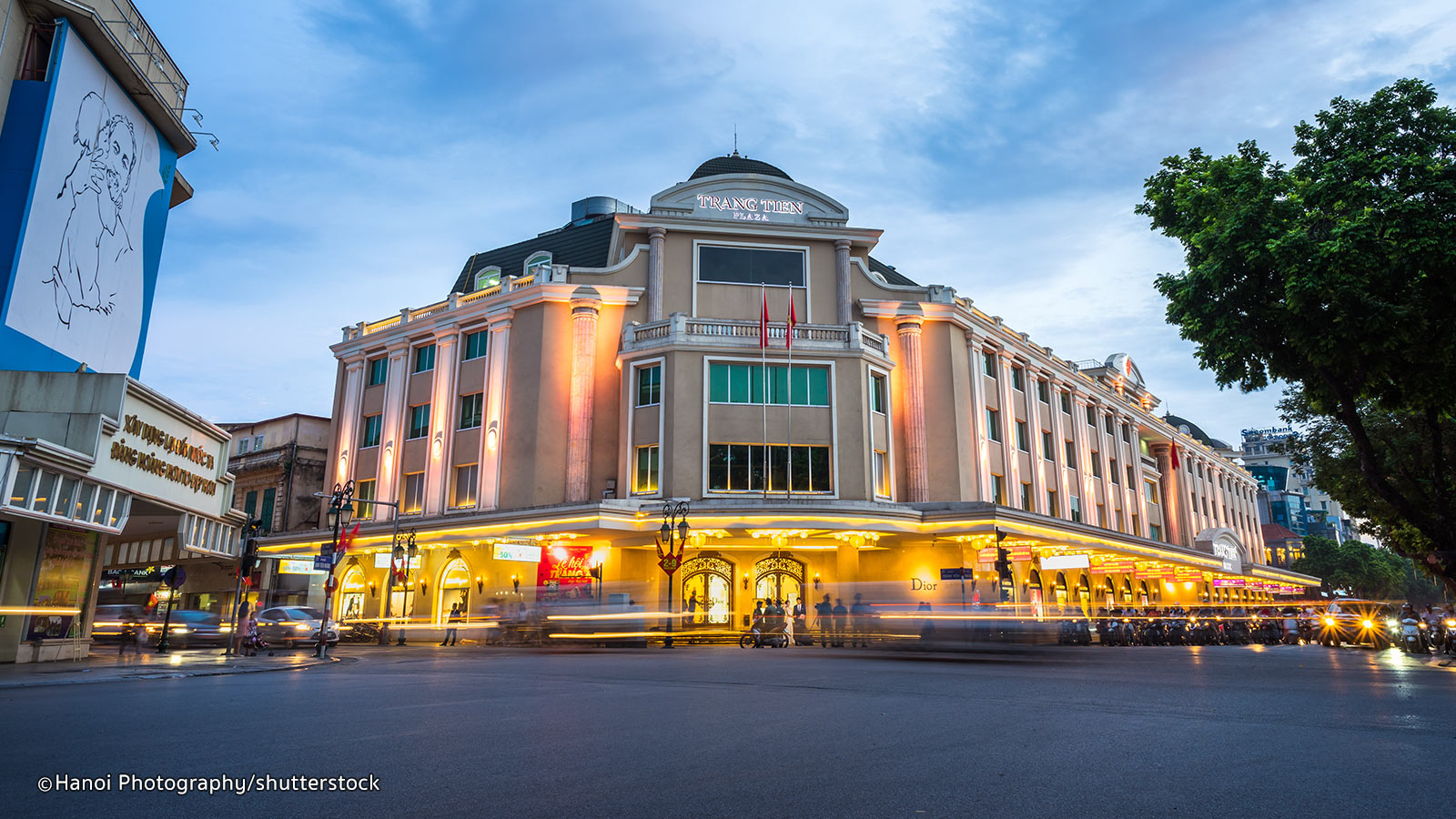 Trang-Tien-Plaza.jpg