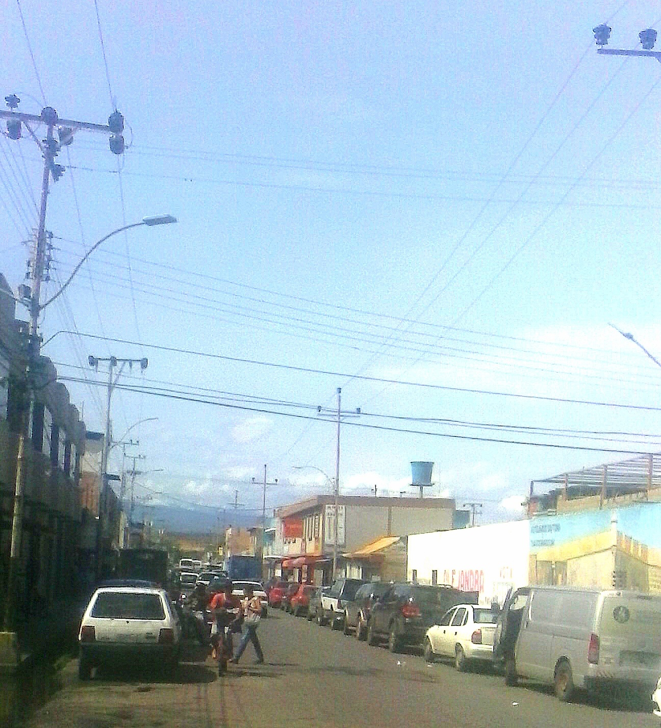 Cola Bomba Av Perimetral con Calle Puerto Rico 3.JPG