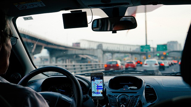 hiway-2595099_640.jpg