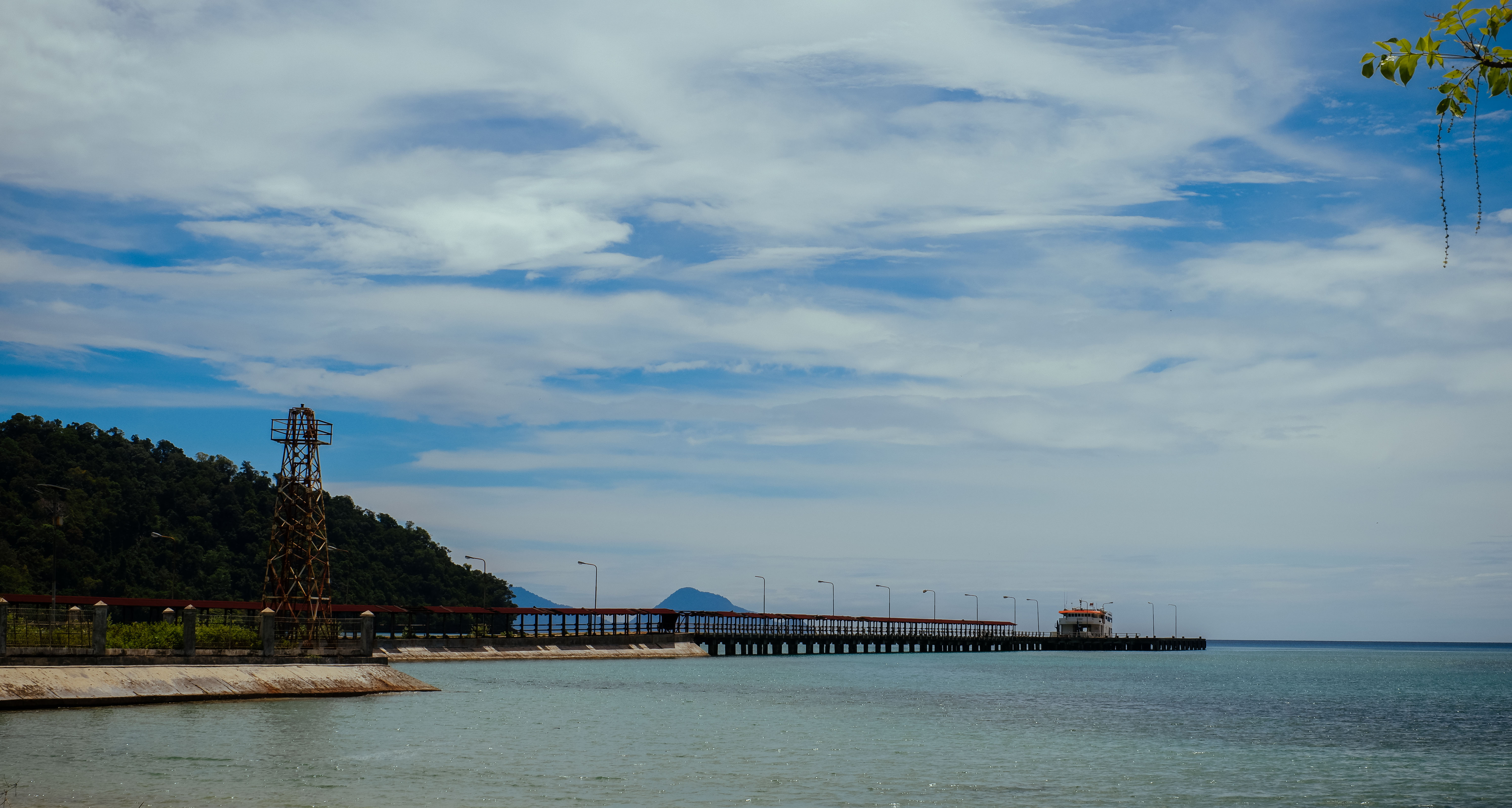 pelabuhan3.jpg