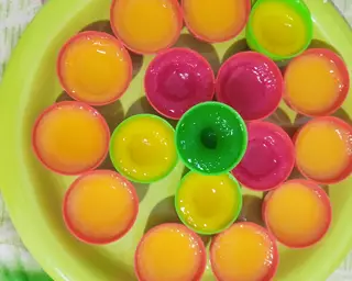 kue-lumpang-pelangi-langkah-memasak-6-foto-1.webp
