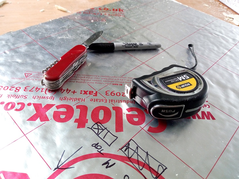 INSULATION BOARD AND SOME SIMPLE TOOLS.jpg