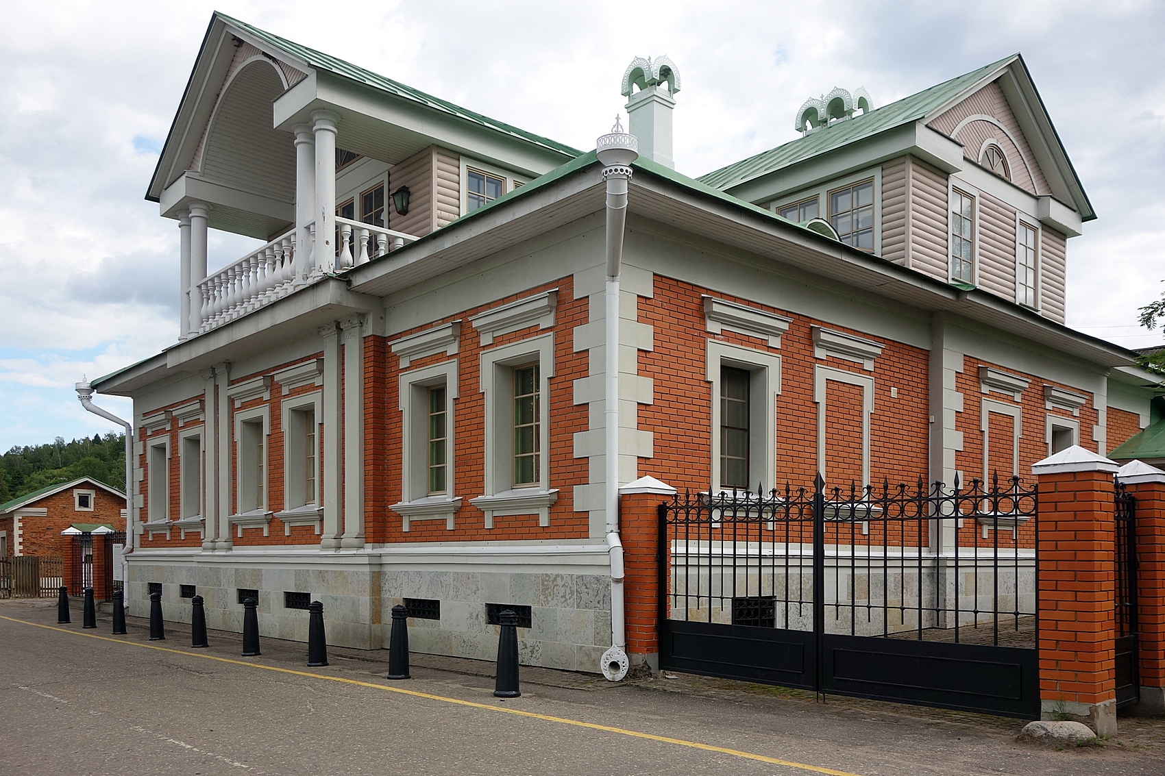 Architectural Photography - Week 10. Дом с мезонином - House with mezzanine  — Steemit